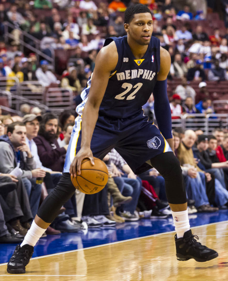 区发起的音 区发起的音