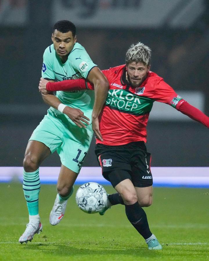 力争在赛场 力争在赛场