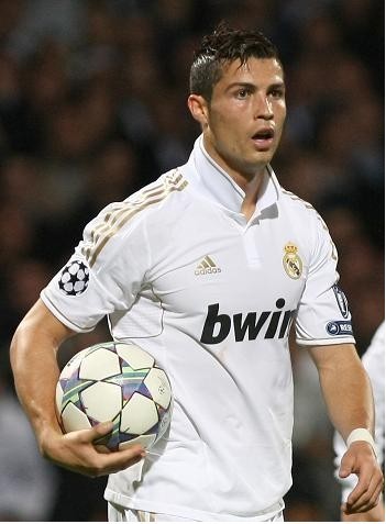 進攻線是任 進攻線是任