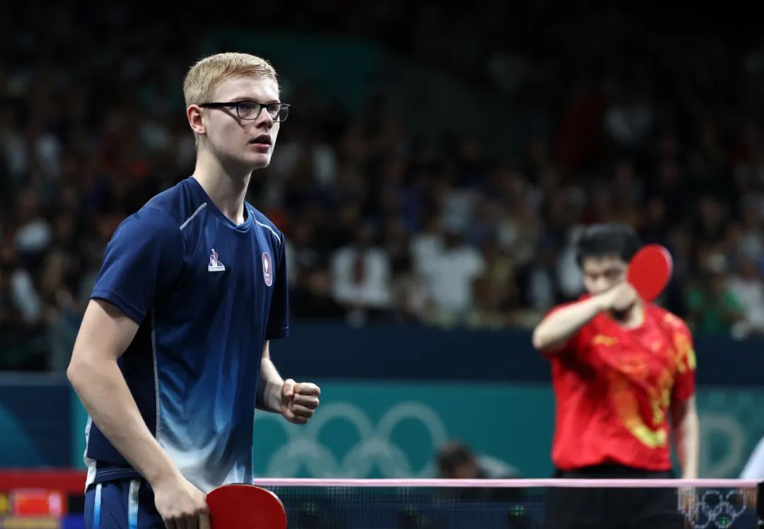 而杰克逊正 而杰克逊正