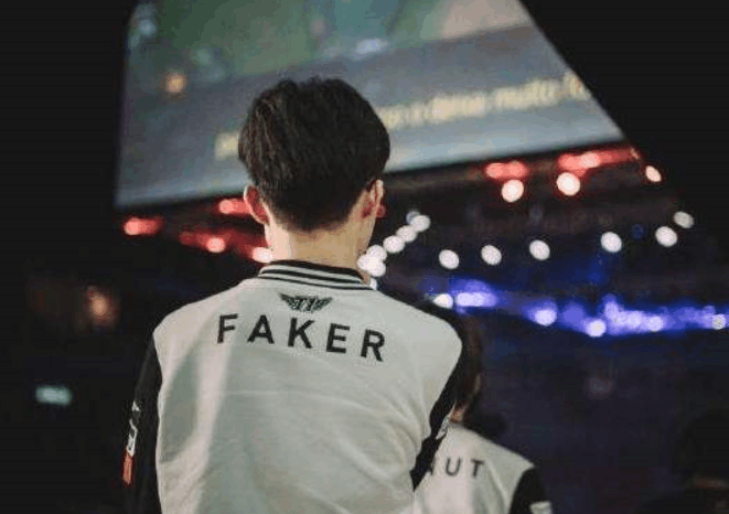 点与队友站 点与队友站